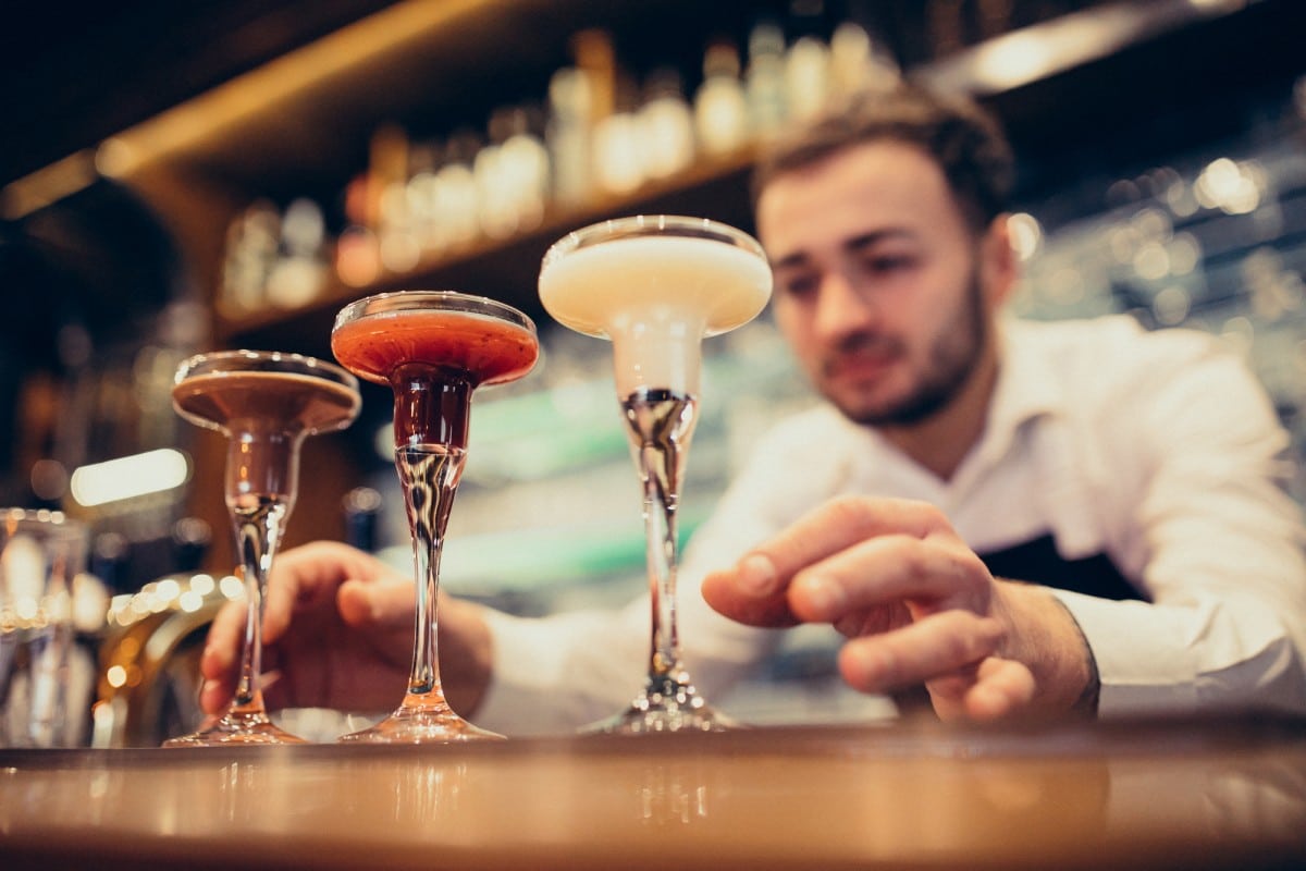 Become a pro bartender: Your Path to Advanced Mixology Skills