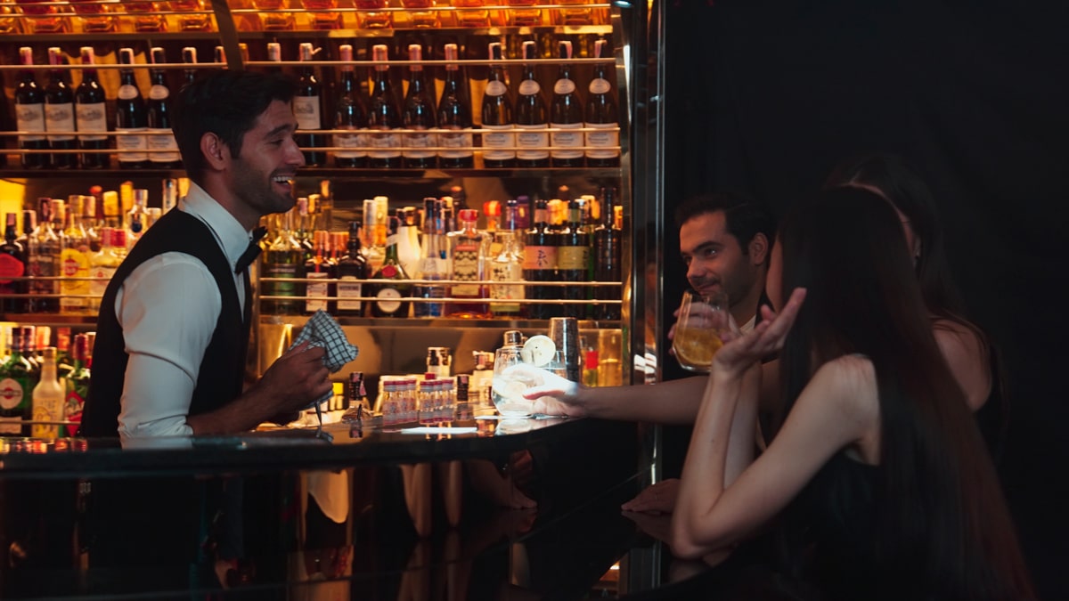 Customer Management at The Bar
